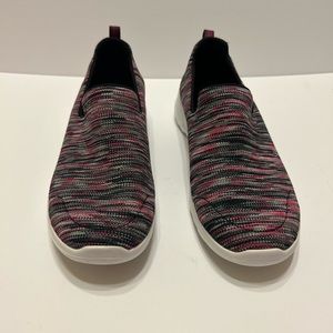 Pre-Owned Woman’s Skechers Gen 5 GogaMax